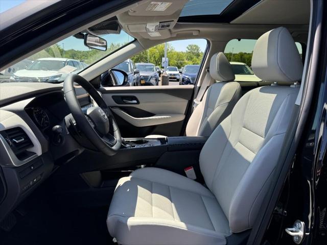 new 2025 Nissan Rogue car, priced at $30,895