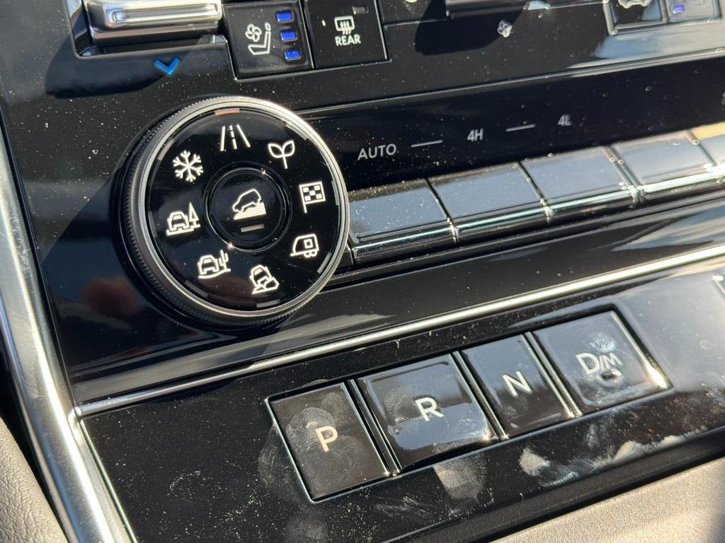 new 2025 Nissan Armada car, priced at $80,450