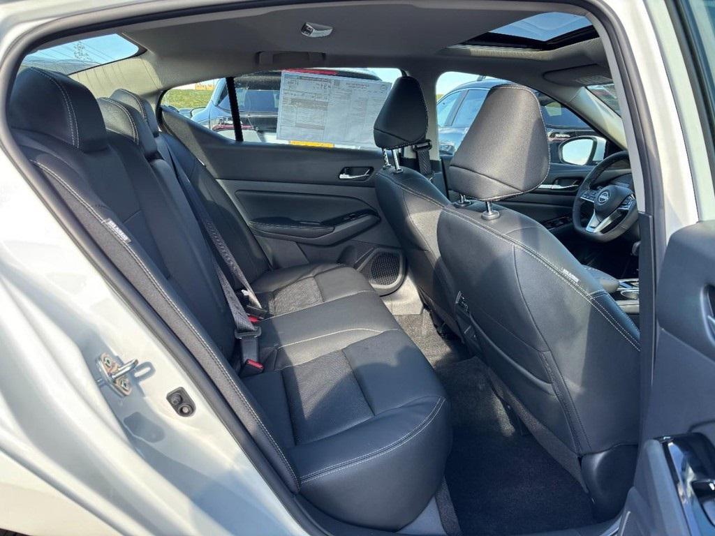 new 2025 Nissan Altima car, priced at $31,285