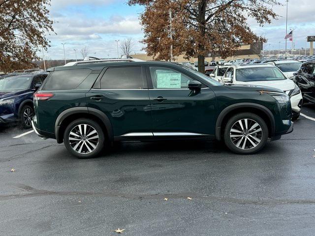 new 2024 Nissan Pathfinder car, priced at $47,730