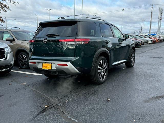 new 2024 Nissan Pathfinder car, priced at $47,730