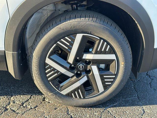 new 2025 Nissan Kicks car, priced at $24,750