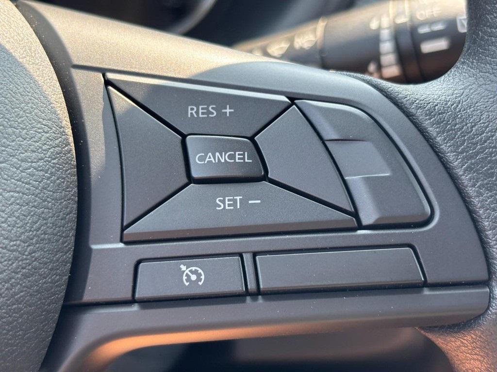 new 2025 Nissan Kicks car, priced at $21,760