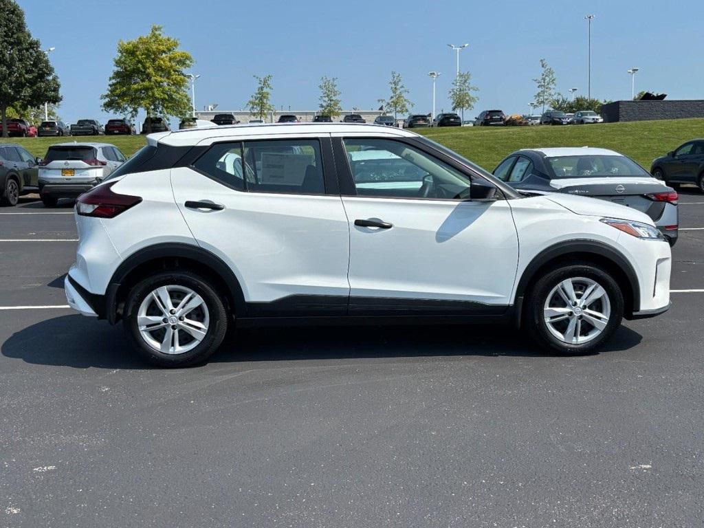 new 2025 Nissan Kicks car, priced at $21,760