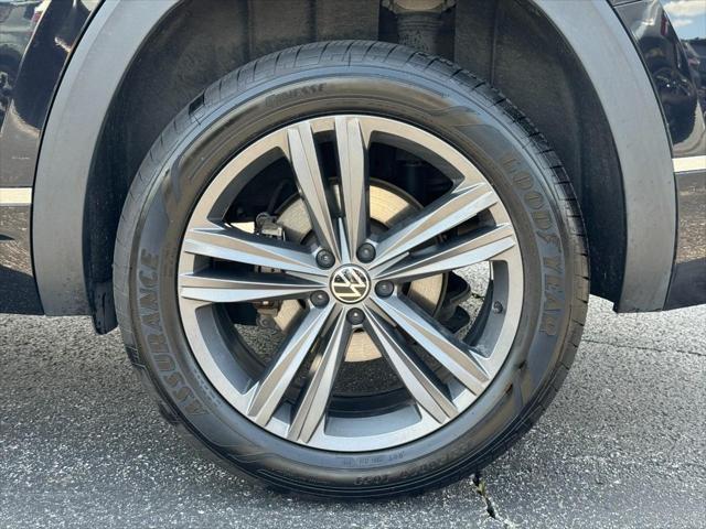 used 2022 Volkswagen Atlas car, priced at $29,997
