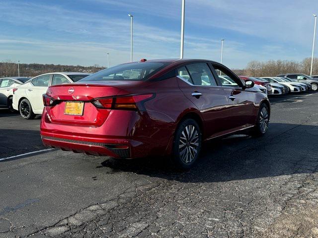 new 2025 Nissan Altima car, priced at $27,300