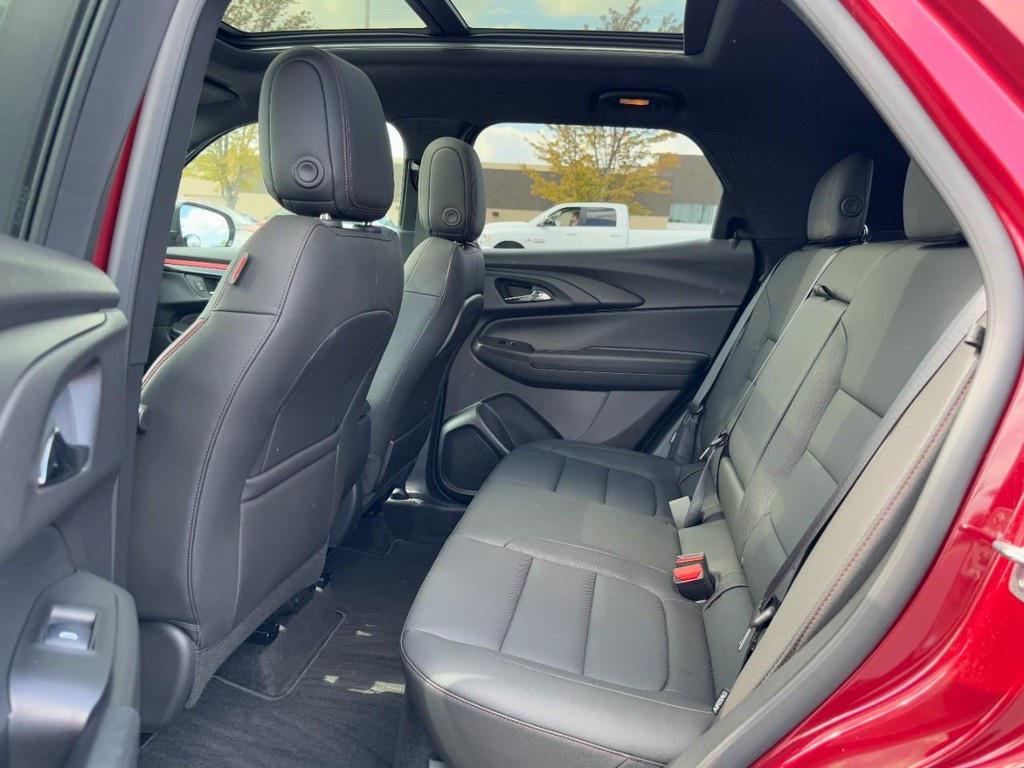 used 2025 Chevrolet TrailBlazer car, priced at $27,988