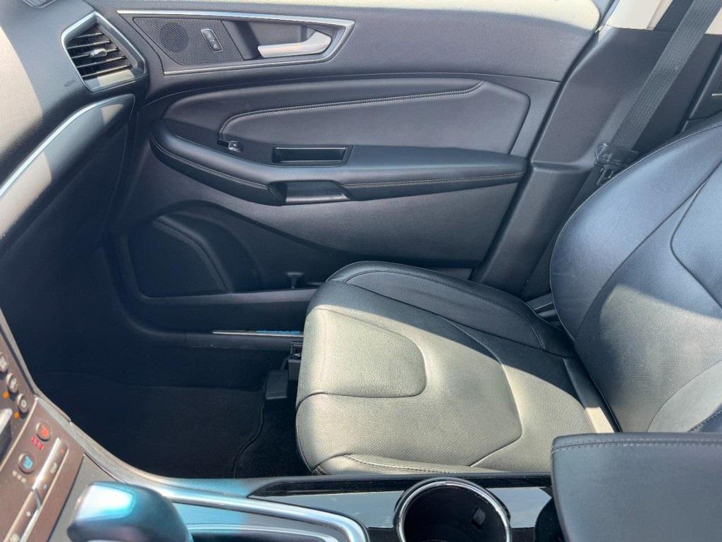 used 2015 Ford Edge car, priced at $10,995