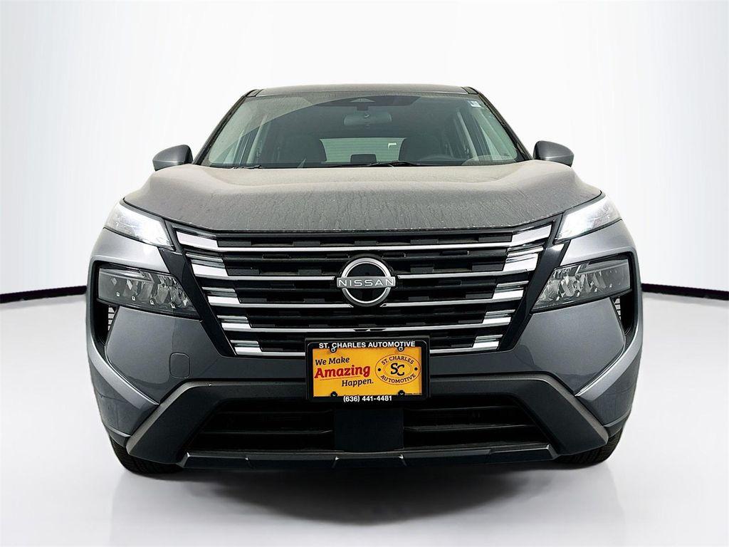 used 2025 Nissan Rogue car, priced at $28,888