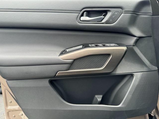 new 2025 Nissan Pathfinder car, priced at $48,705