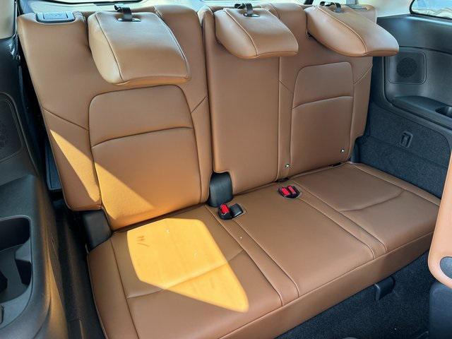 new 2025 Nissan Pathfinder car, priced at $51,205