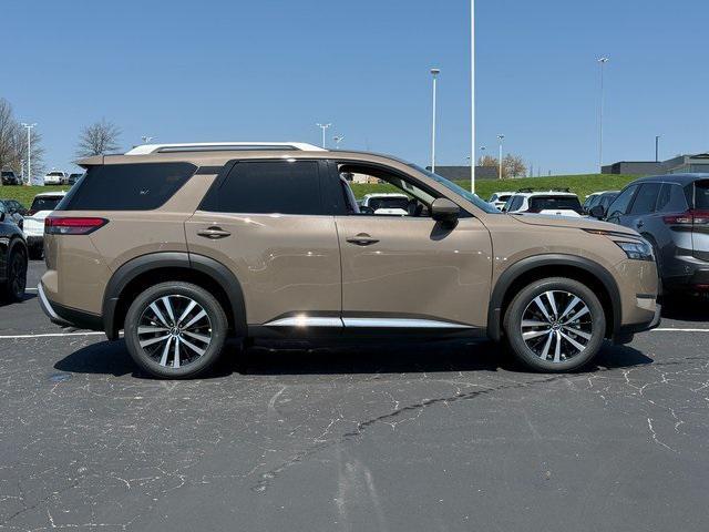 new 2025 Nissan Pathfinder car, priced at $51,205