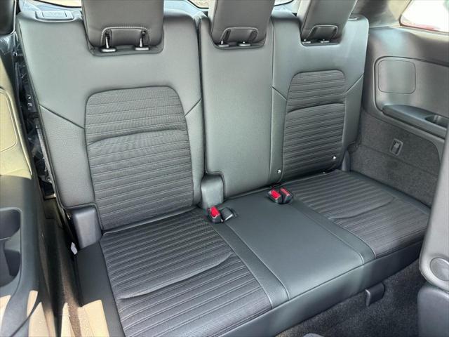 new 2025 Nissan Pathfinder car, priced at $42,230