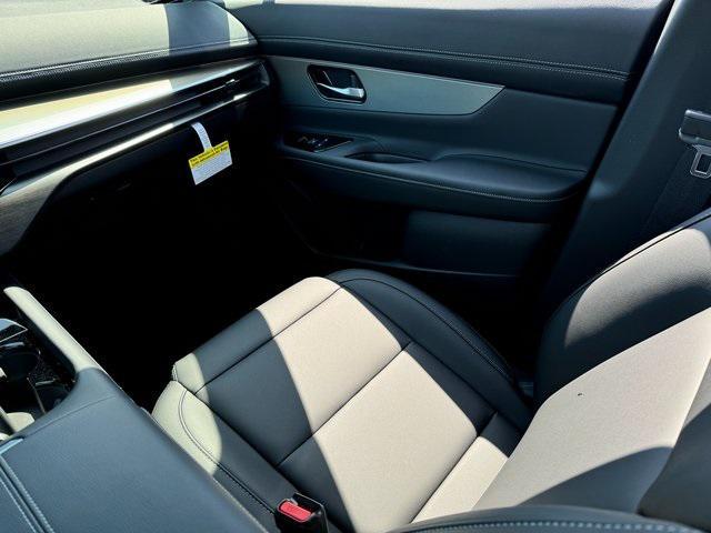 new 2025 Nissan Murano car, priced at $46,215