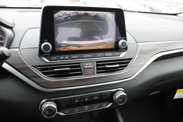 used 2023 Nissan Altima car