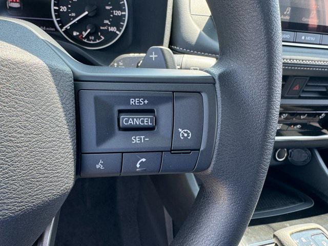 new 2025 Nissan Rogue car, priced at $31,250