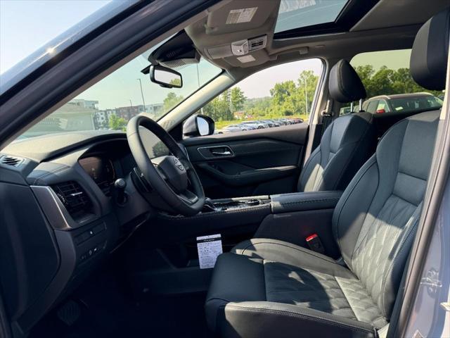 new 2025 Nissan Rogue car, priced at $40,257