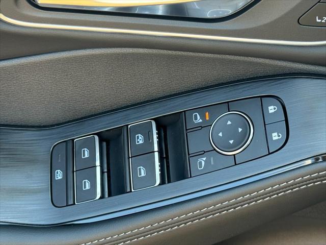 new 2025 Nissan Rogue car, priced at $40,257