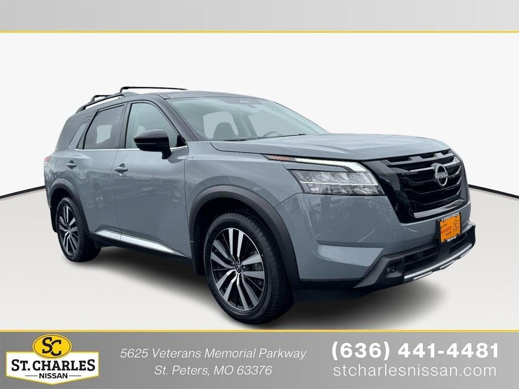 used 2024 Nissan Pathfinder car, priced at $40,888