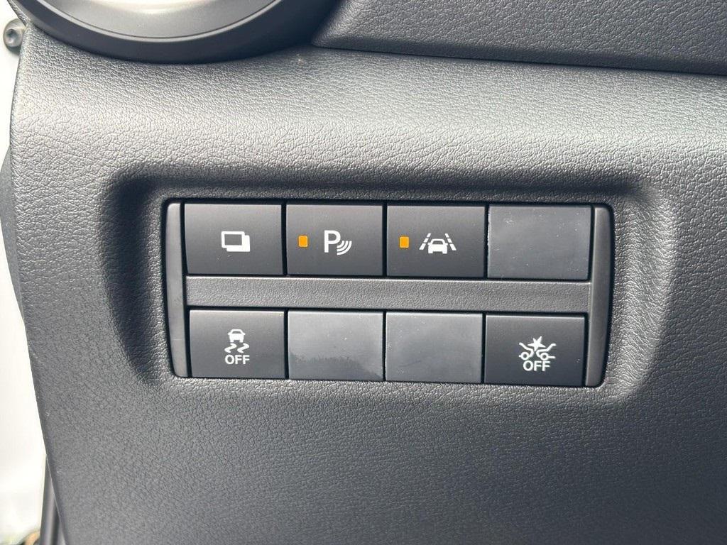 new 2025 Nissan Versa car, priced at $17,250