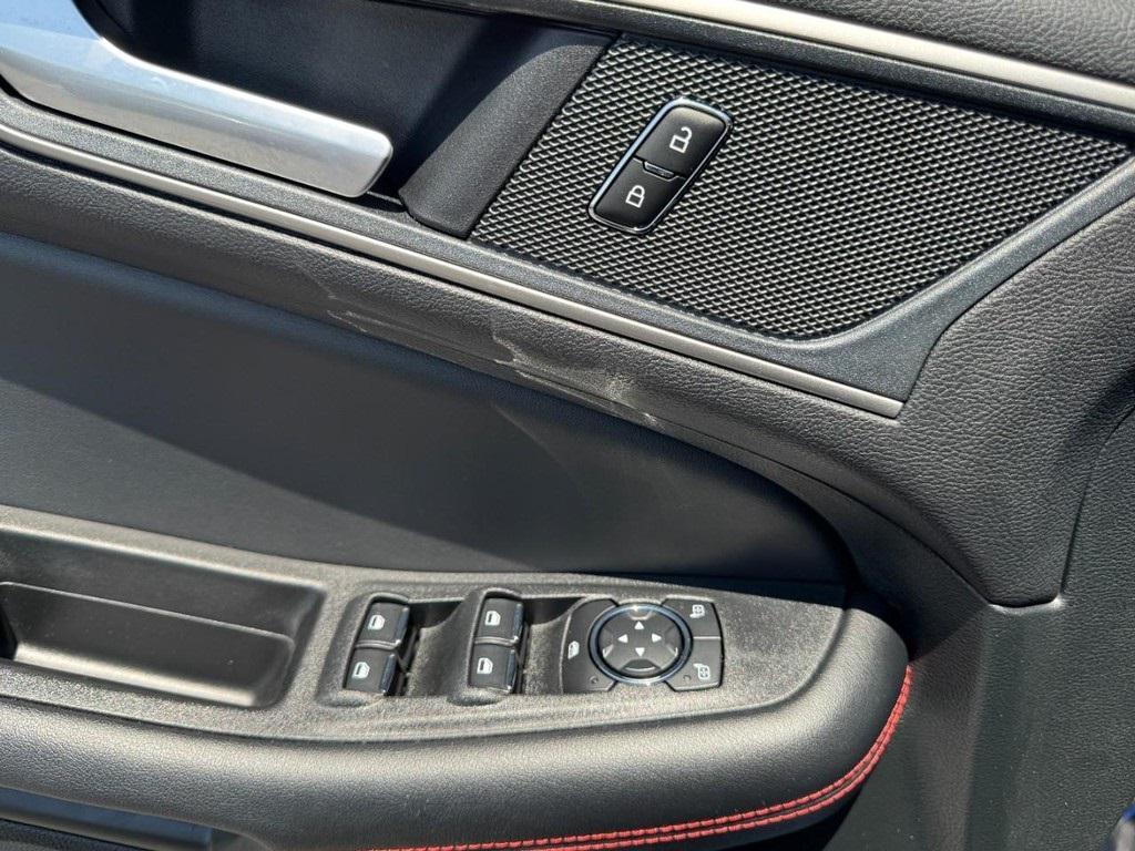 used 2024 Ford Edge car, priced at $32,997