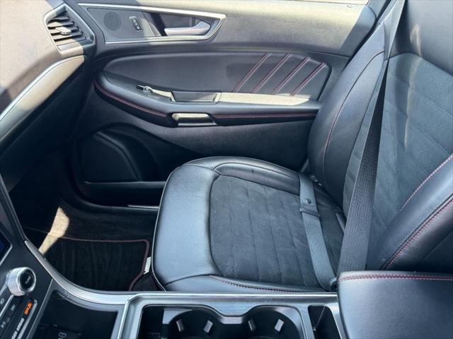 used 2024 Ford Edge car, priced at $33,990