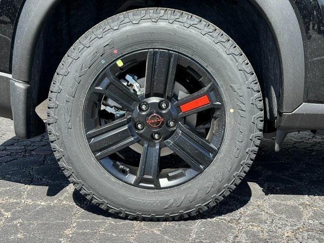 new 2025 Nissan Rogue car, priced at $32,195