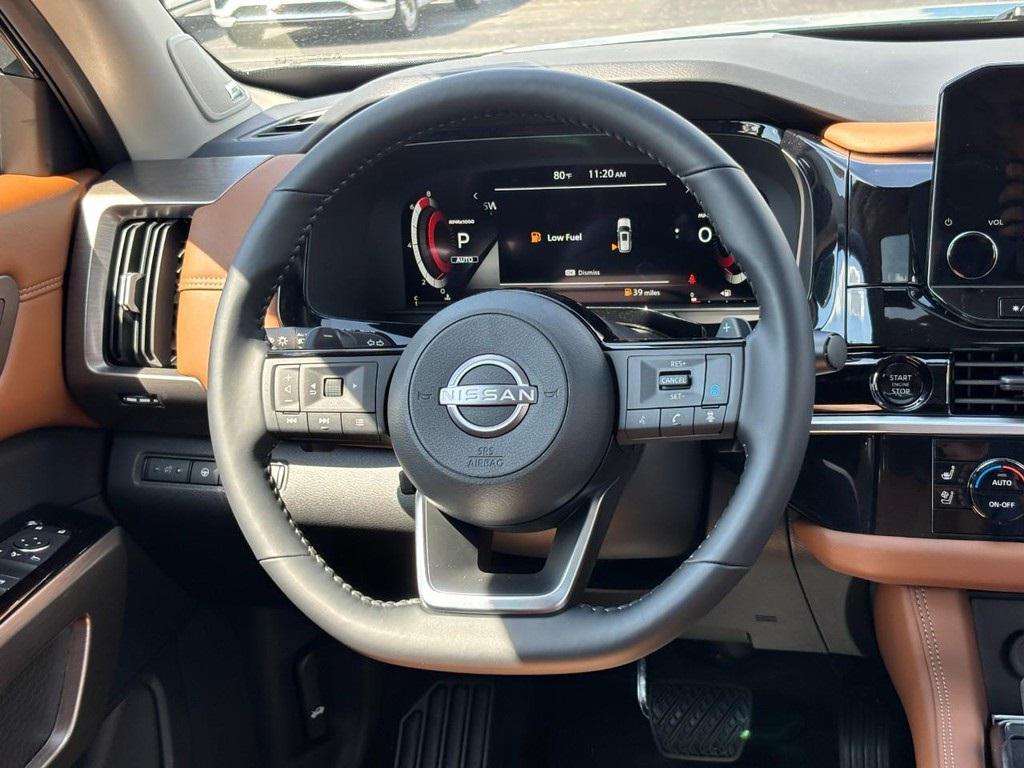 new 2025 Nissan Pathfinder car, priced at $50,091