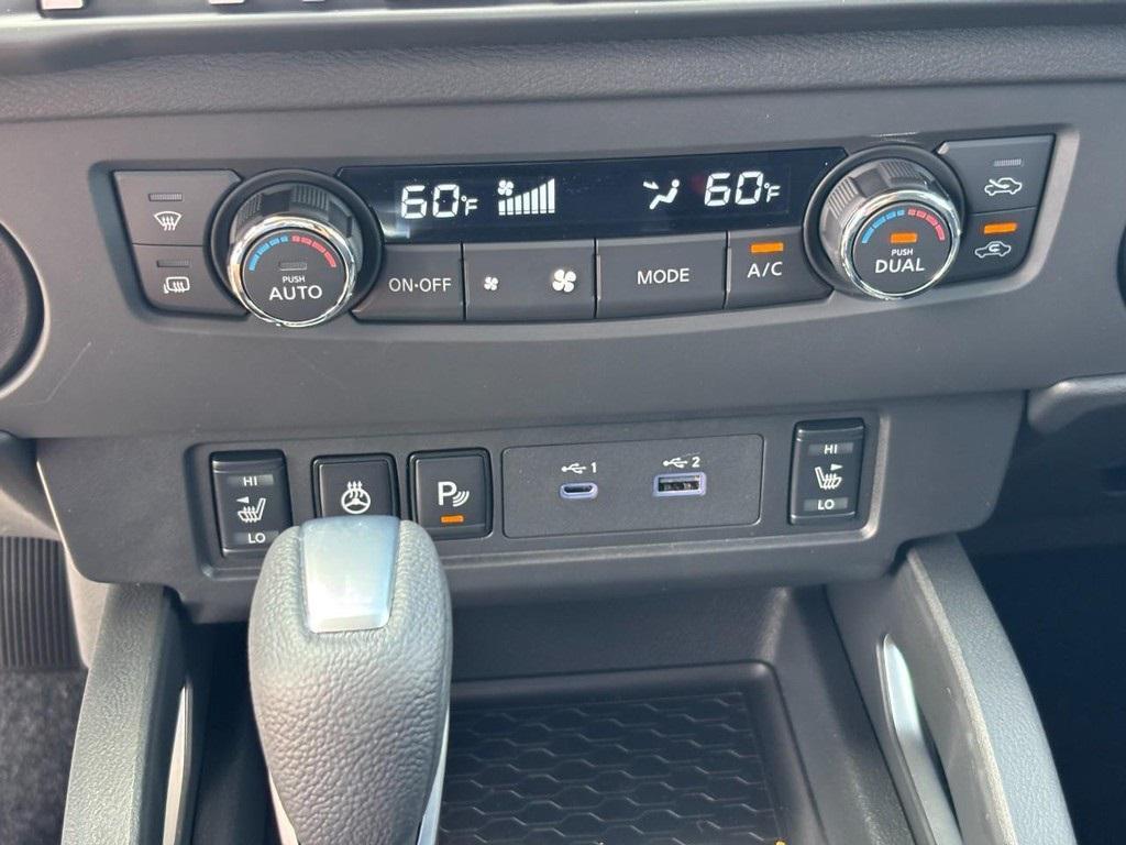 new 2025 Nissan Frontier car, priced at $34,125