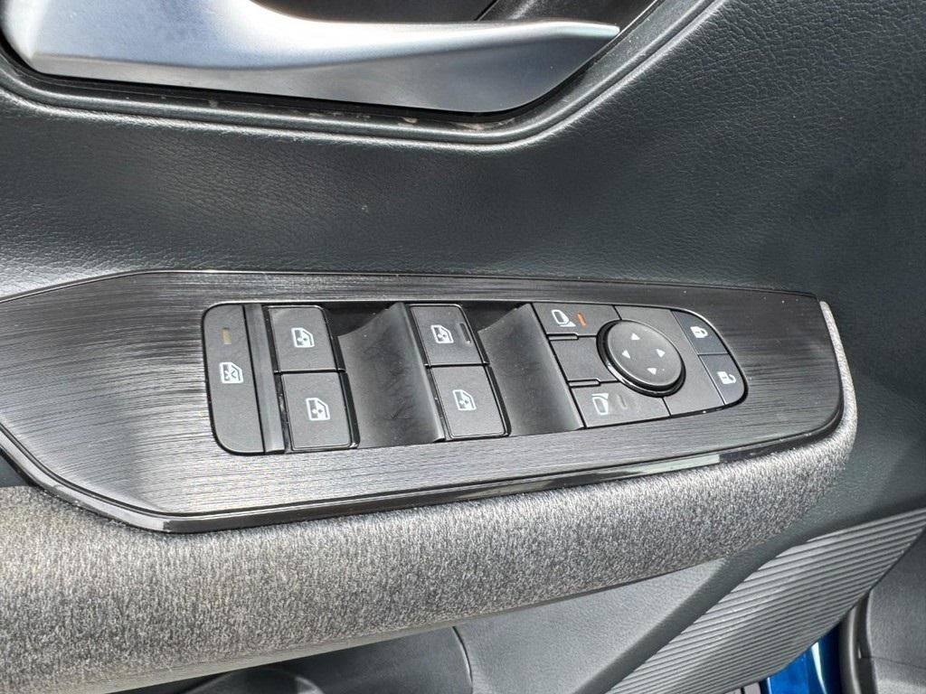 used 2025 Nissan Kicks car, priced at $23,777