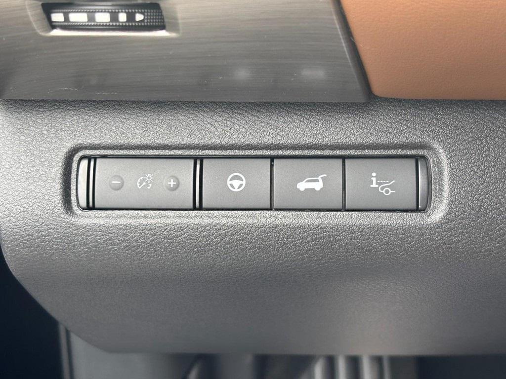 new 2025 Nissan Pathfinder car, priced at $45,310