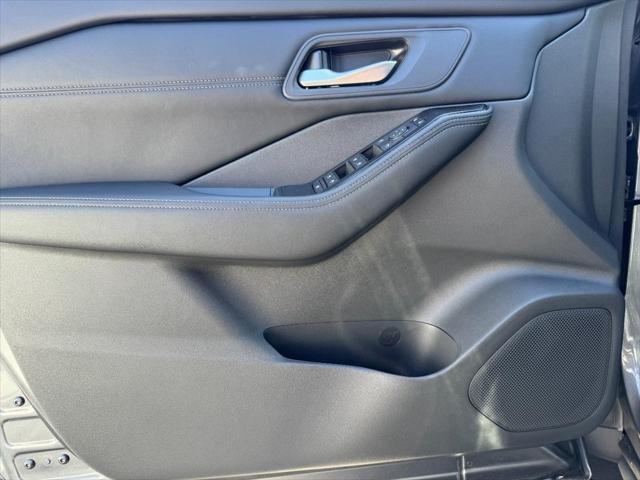 new 2025 Nissan Rogue car, priced at $33,385