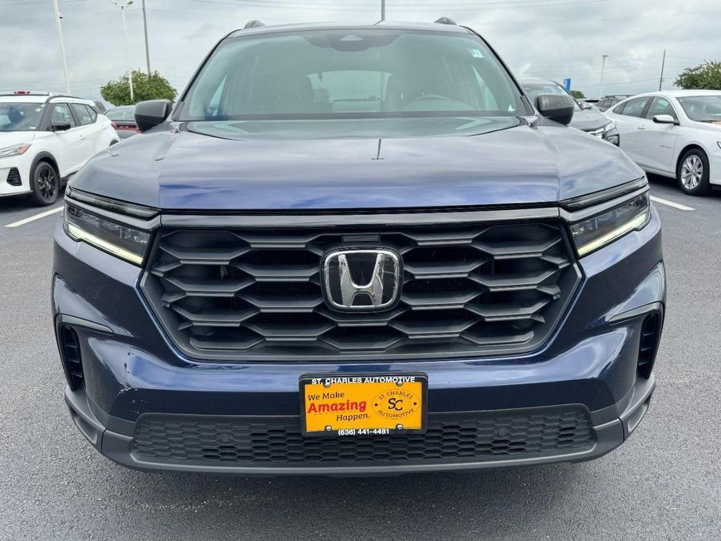 used 2023 Honda Pilot car, priced at $31,997