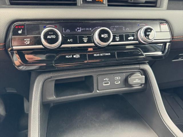 used 2023 Honda Pilot car, priced at $33,777
