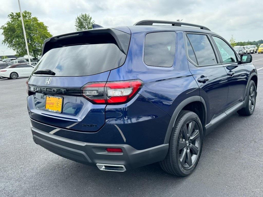 used 2023 Honda Pilot car, priced at $31,997