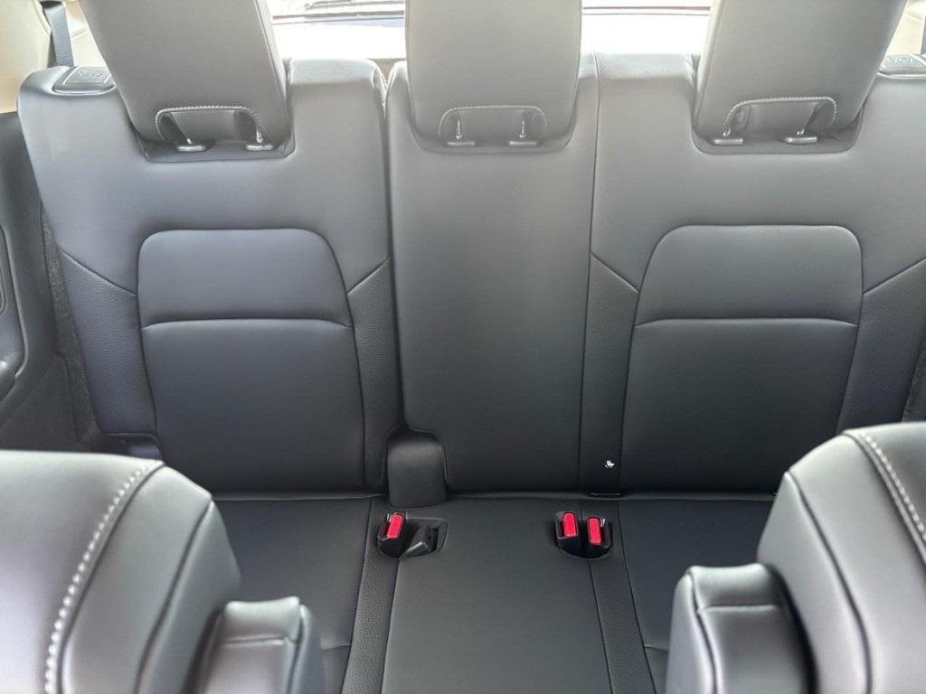 new 2025 Nissan Pathfinder car, priced at $45,300
