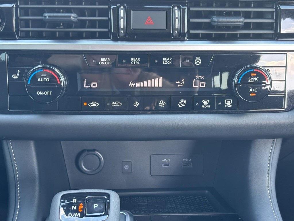 new 2025 Nissan Pathfinder car, priced at $45,300