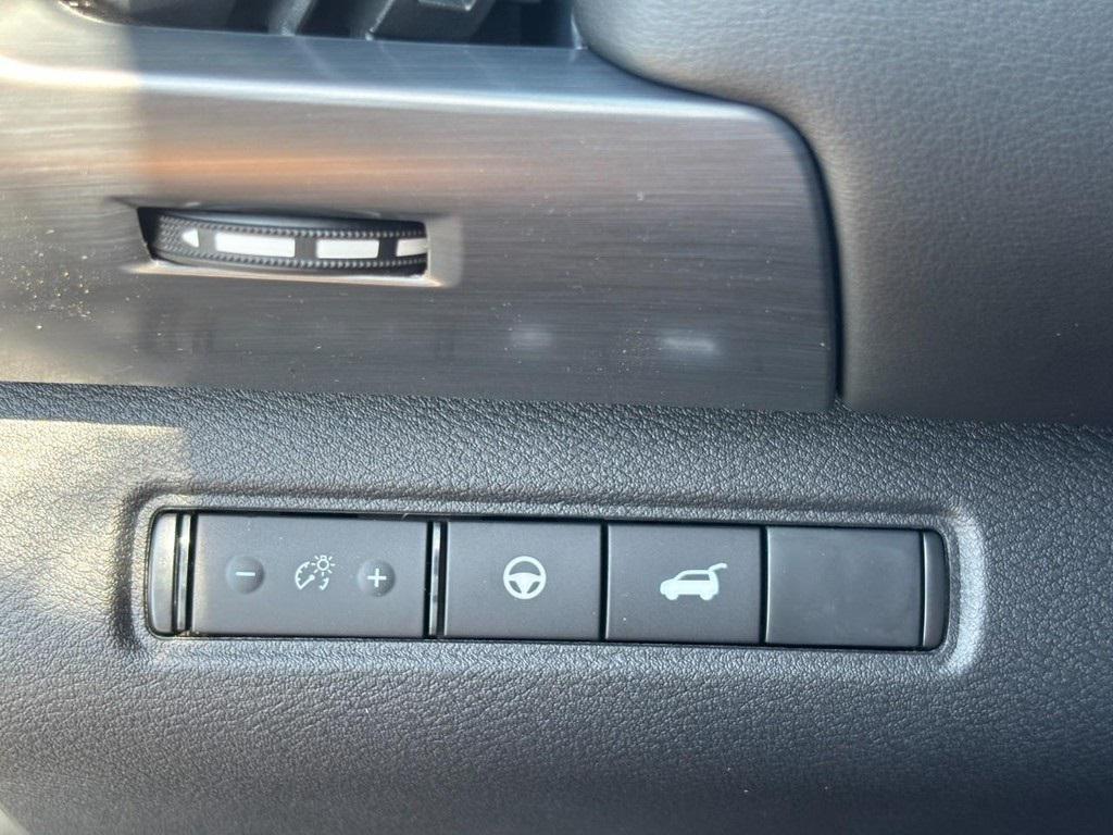 new 2025 Nissan Pathfinder car, priced at $45,300