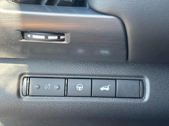 new 2025 Nissan Pathfinder car, priced at $43,450