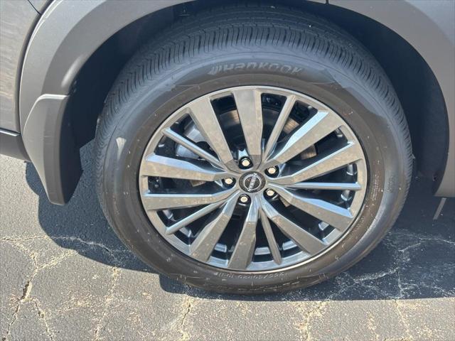 new 2025 Nissan Pathfinder car, priced at $43,450