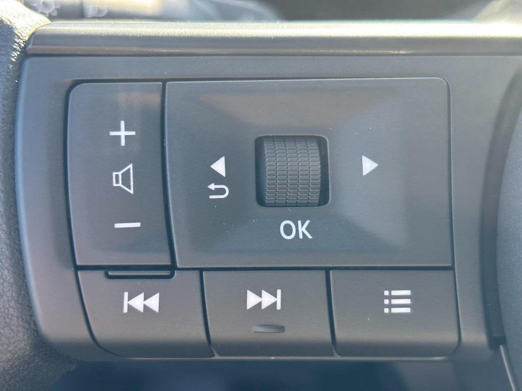 new 2025 Nissan Kicks car, priced at $26,868
