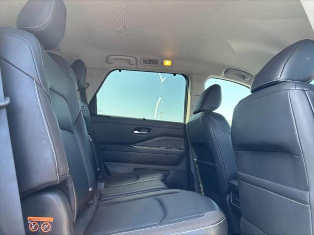used 2022 Nissan Pathfinder car, priced at $31,990