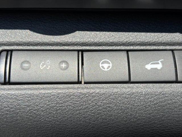 used 2022 Nissan Pathfinder car, priced at $31,990