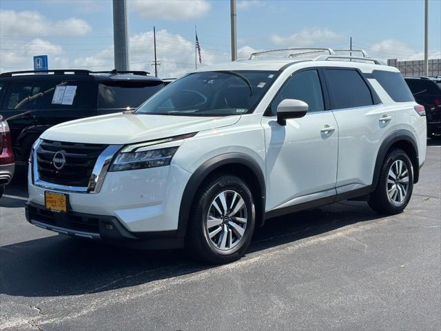 used 2022 Nissan Pathfinder car, priced at $31,990