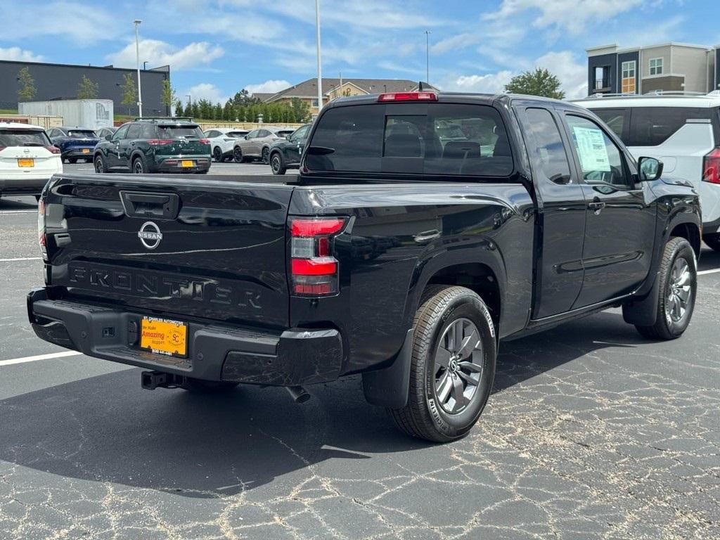 new 2025 Nissan Frontier car, priced at $32,555