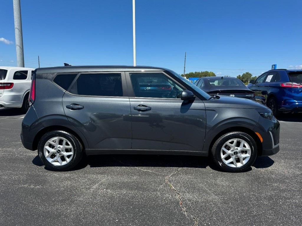 used 2024 Kia Soul car, priced at $19,888