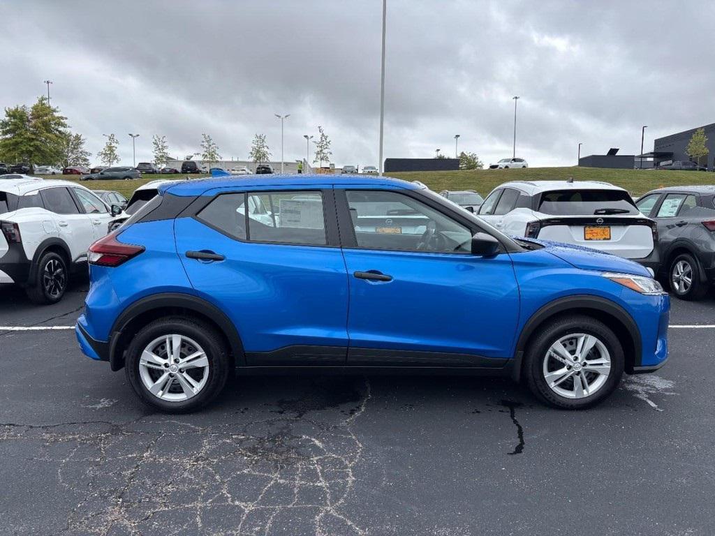 new 2025 Nissan Kicks car, priced at $21,865