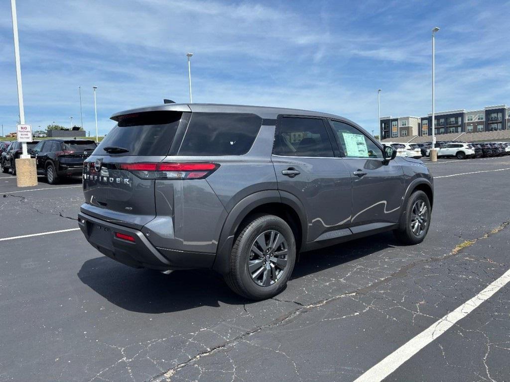 new 2025 Nissan Pathfinder car, priced at $36,715