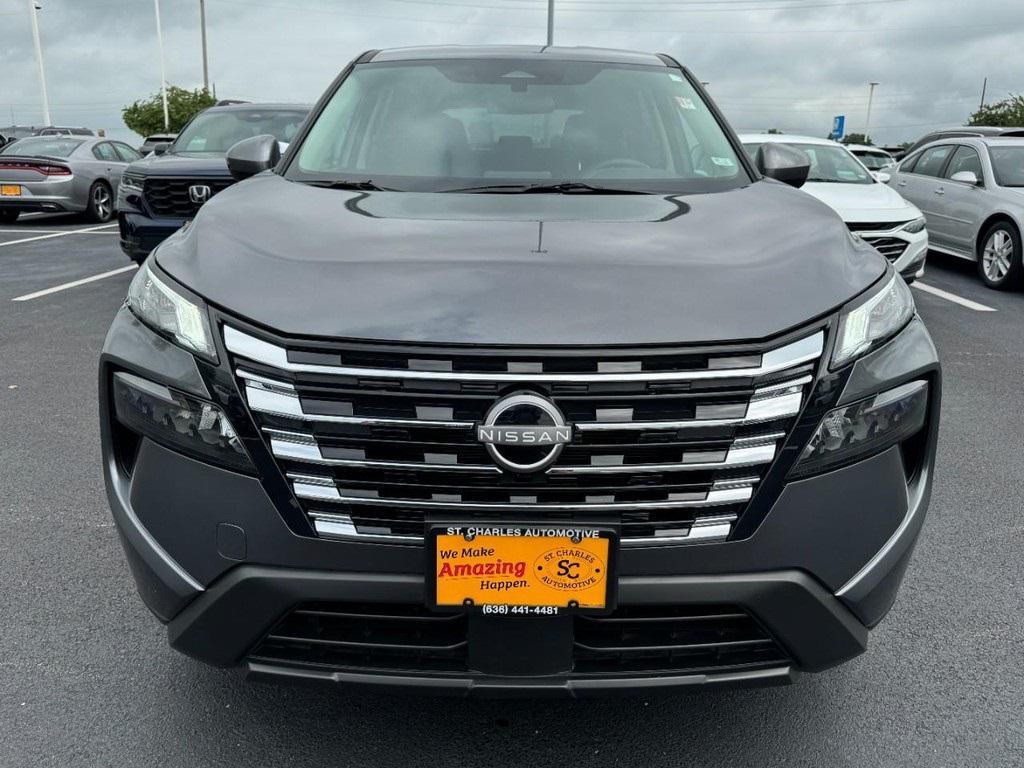 used 2025 Nissan Rogue car, priced at $28,888