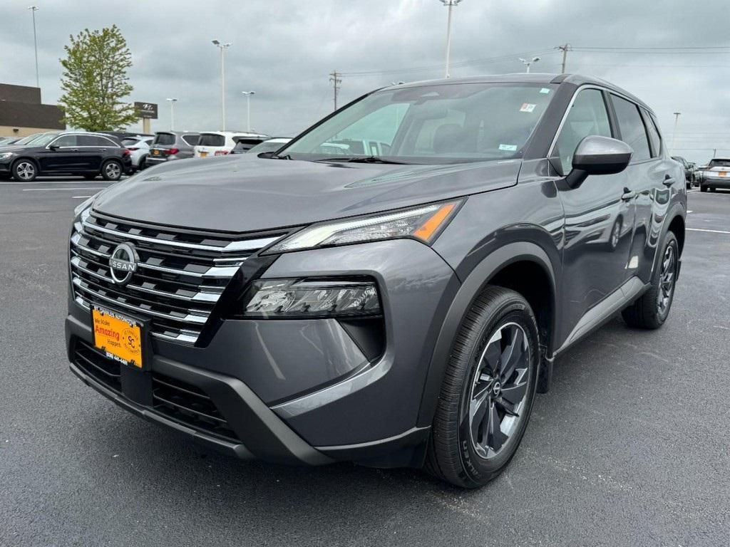 used 2025 Nissan Rogue car, priced at $28,888